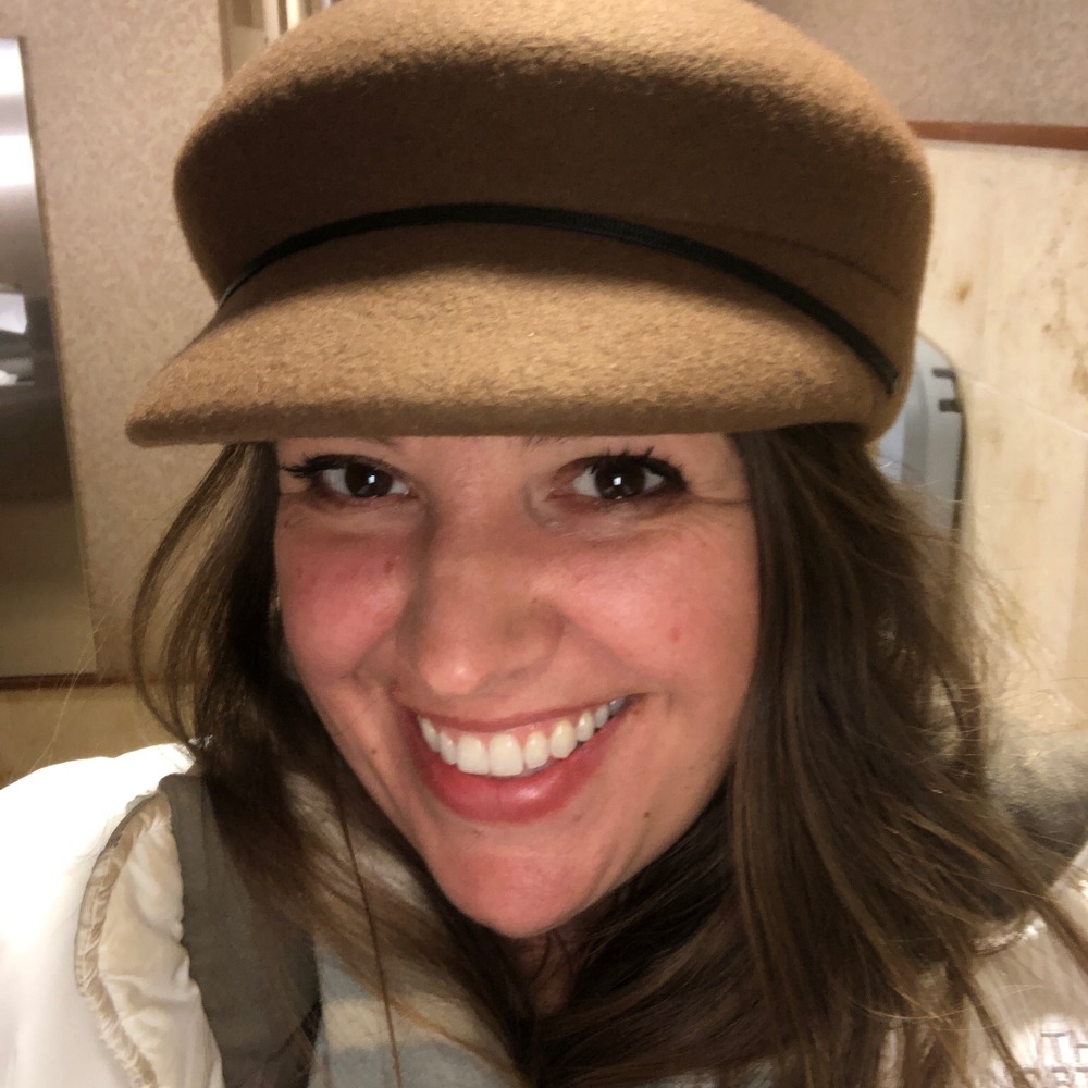 Meet your Posher, Meagan